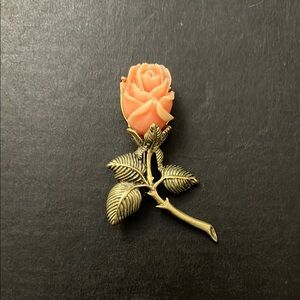 Elegant Gold and Pink Rose Brooch